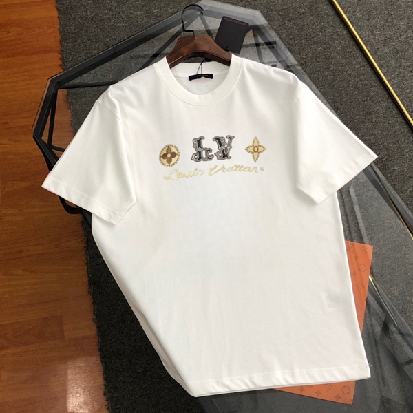 ブランドTシャツ正面デザイン